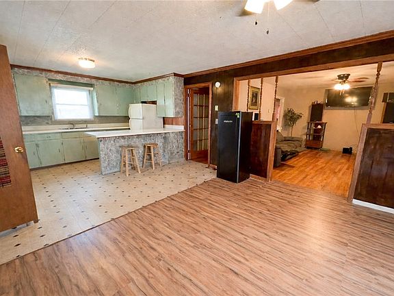 5th image of 206 Collingwood Dr