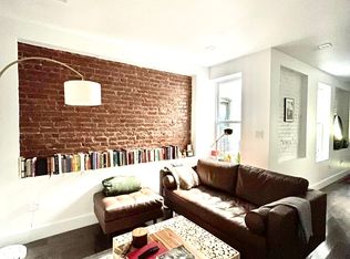 1894 Cornelia St APT 2R, Ridgewood, NY 11385