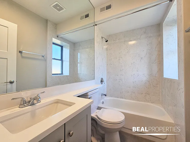 1133-1139 Oak Ave — Photo 27