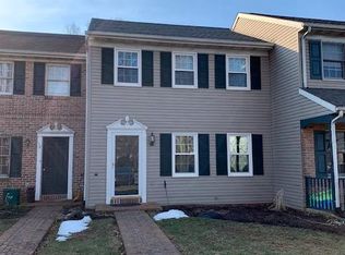 56 Brookfield Rd, Lititz, PA 17543