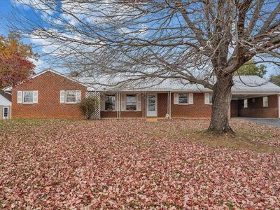 800 Orchard Dr, Bassett, VA, 24055