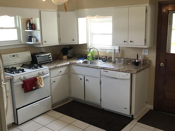 5th image of 502 Welty St