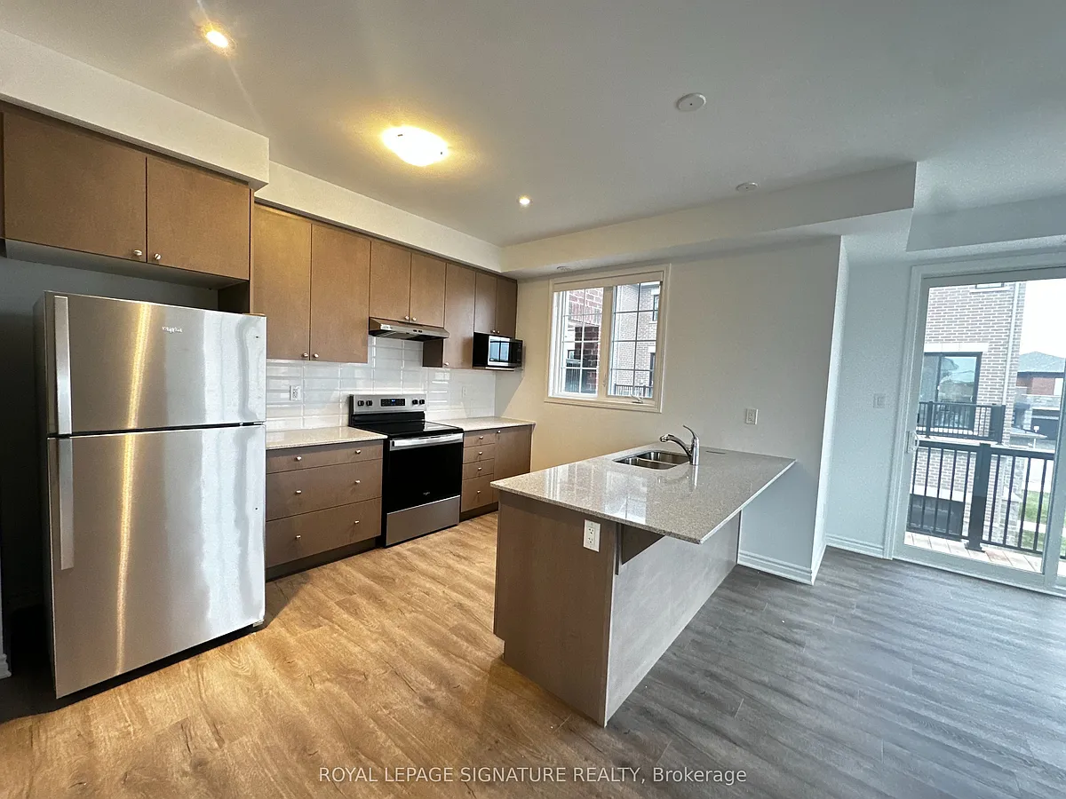 Building Photo - 1259 Lily Cres #15