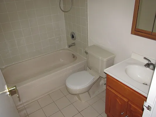 Rented by Luxor Homes & Investment Realty | media 5