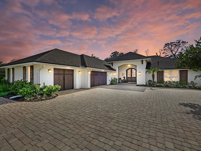 302 Pablo Rd — Photo 7