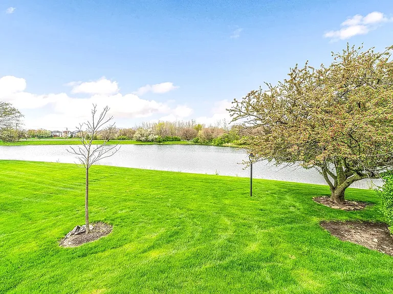 13843 Cambridge Cir — Photo 28