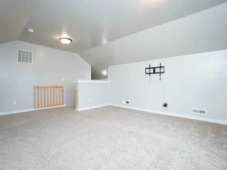 1187 W Davenport St — Photo 28