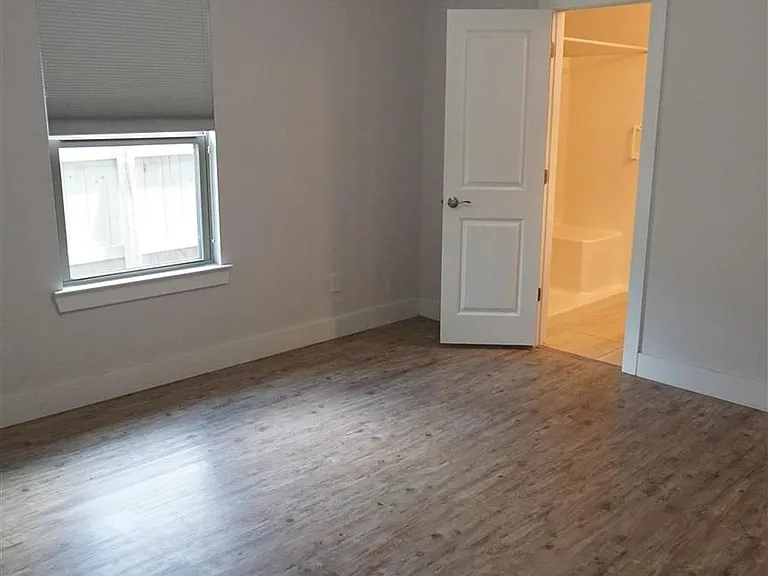 138 Cottage View Dr — Photo 20