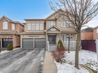 4 Runnymede Cres, Brampton, ON L6R 0L3