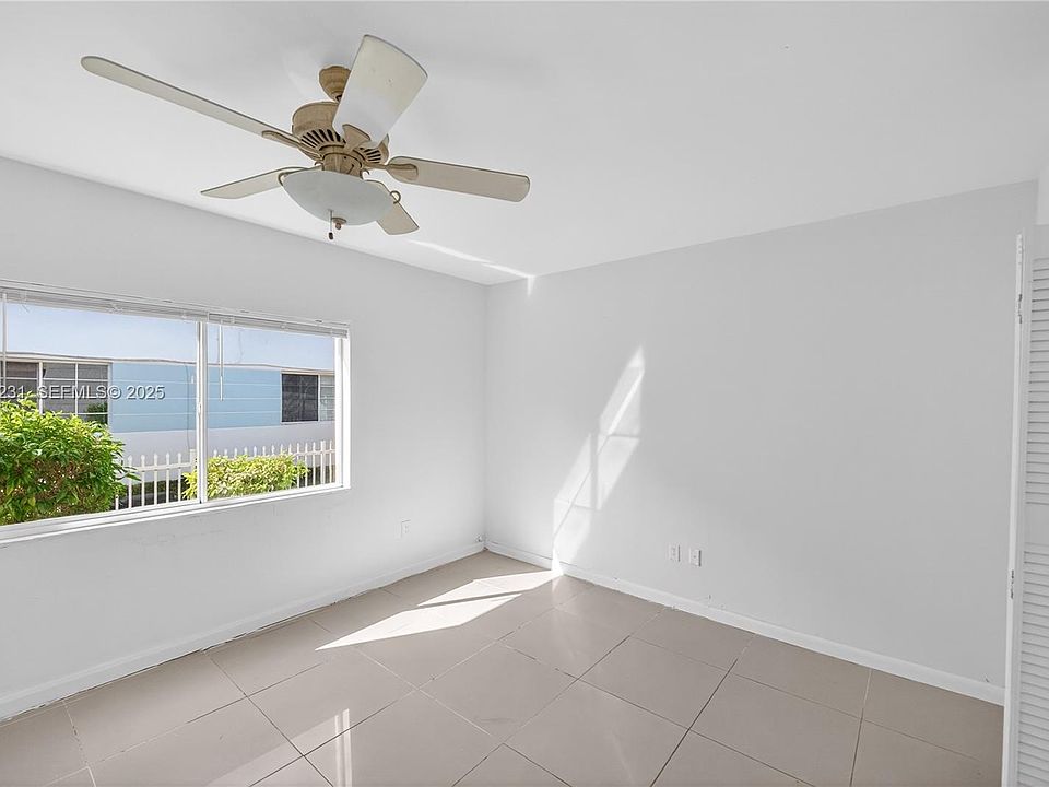 1st image of 1220 Marseille Dr APT 5