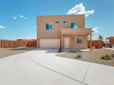 7628 Arroyo Oeste, Santa Fe, NM, 87507