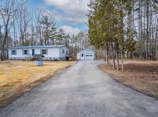 150 Harmons Beach Rd, Standish, ME 04084