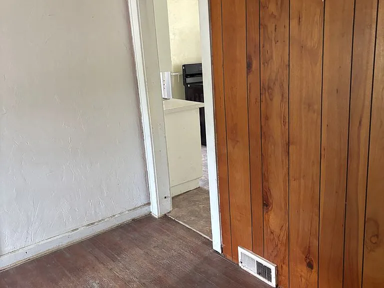 706 S Lake Ave — Photo 21