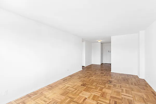 Rented by GoodRock Realty | media 3