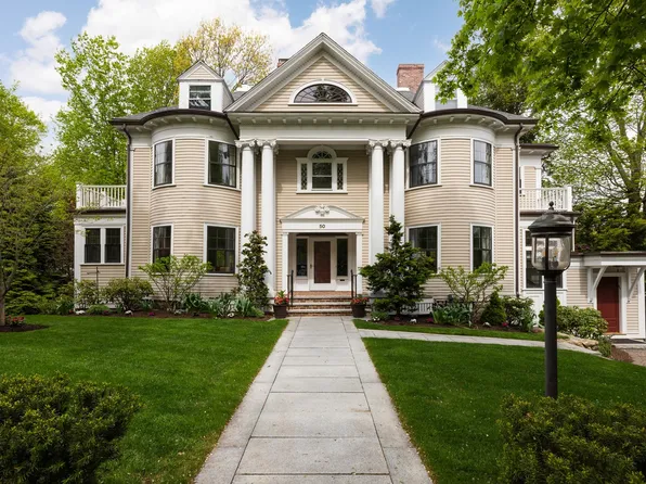 50 Sumner Rd, Brookline, MA 02445