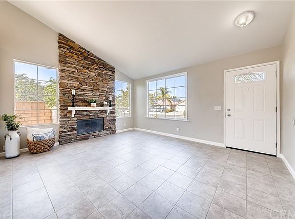 4th image of 19415 Sweetwood Ln