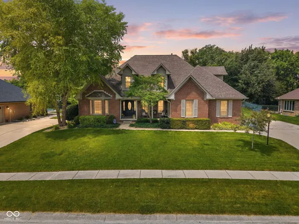 7824 Ashtree Dr, Indianapolis, IN 46259