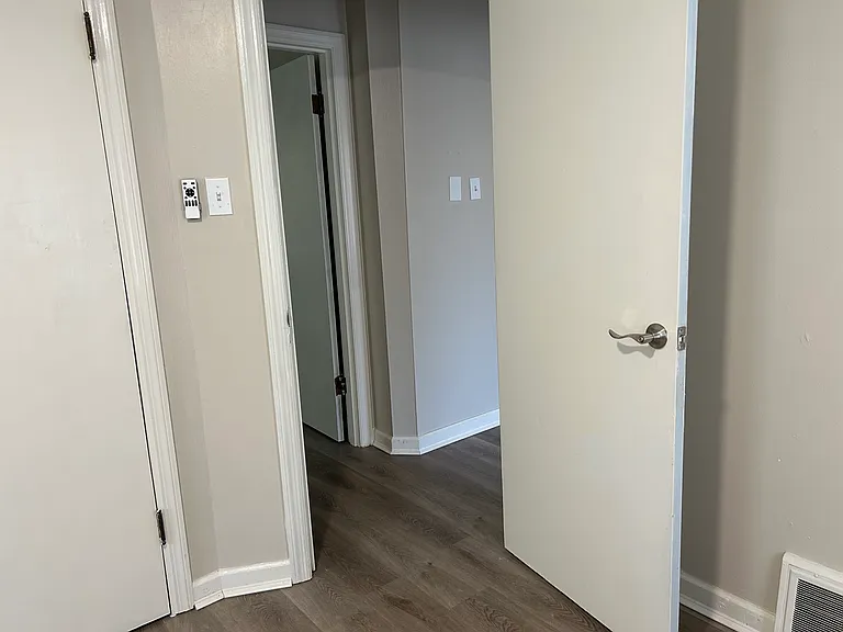 279 Elmdale Ct — Photo 15