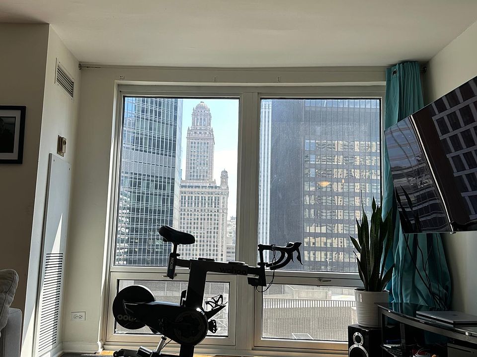 1st image of 440 N Wabash Ave APT 1607
