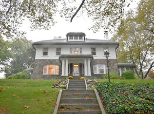 515 Hilltop Rd, Erie, PA 16509