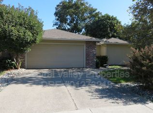 5888 Land View Dr, Stockton, CA 95219