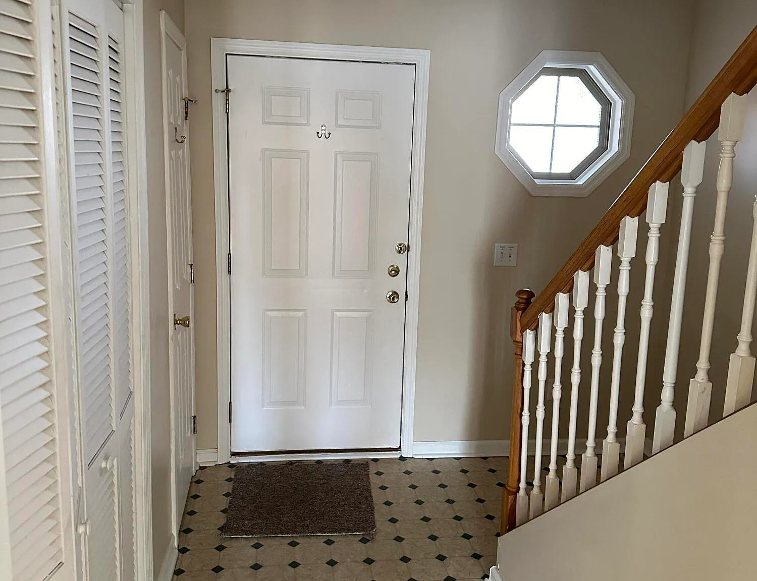 2 bed, 1.5 bath, $1,395 — Photo 4