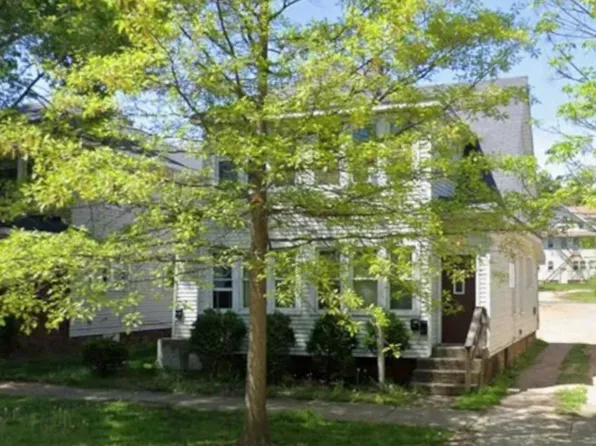 678 Strong Ave APT A, Elkhart, IN 46514