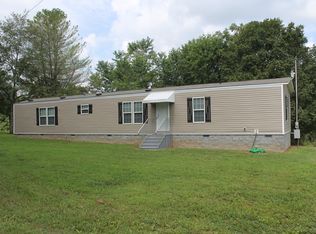 513 Henryville Rd, Summertown, TN 38483