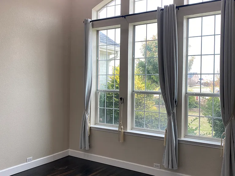 2920 Pinehurst Ln — Photo 12
