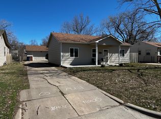 2022 S Euclid Ave, Wichita, KS 67213