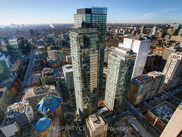 15 Grenville St #4704 — Photo 24