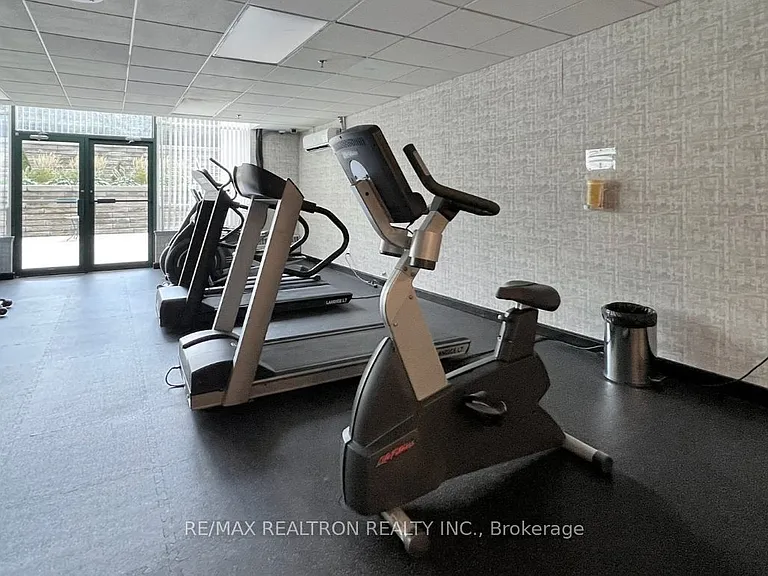 110 Promenade Cir #1106 — Photo 21