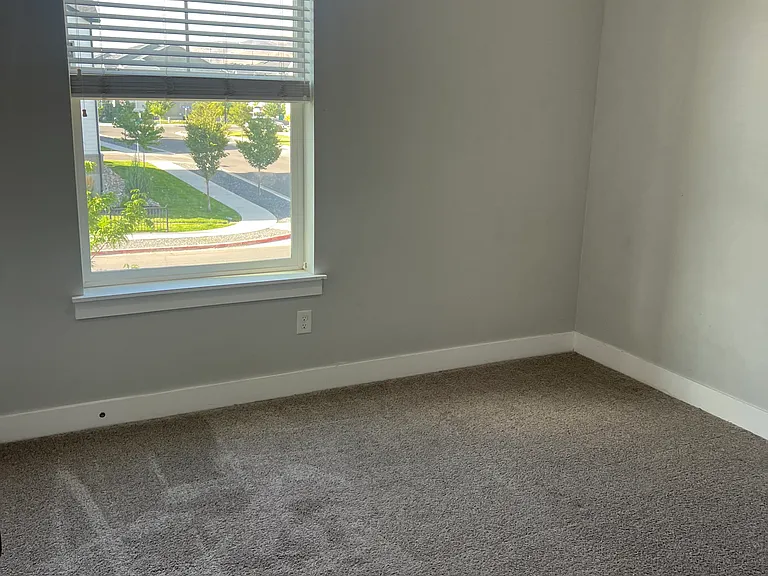 3896 W 1850 N #A201 — Photo 9