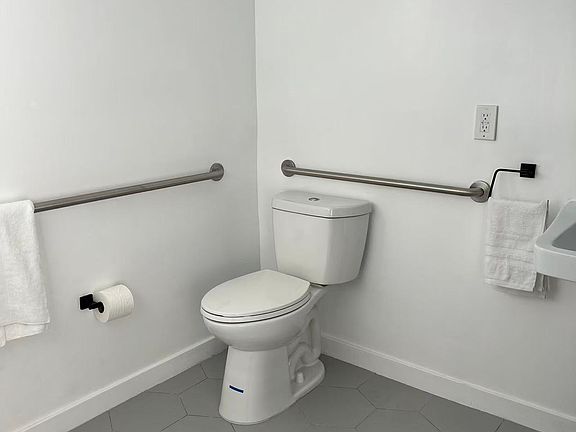 4th image of 1616 W 208th St #5