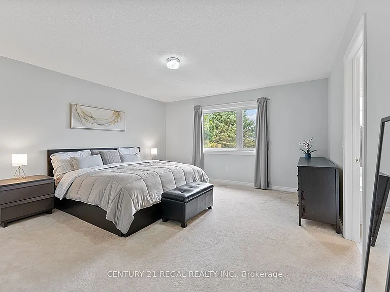 42 Ballymore Dr — Photo 34