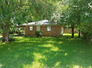 1402 N Natchez Dr, Texas City, TX 77591