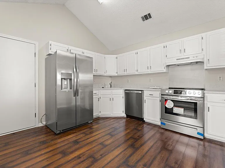 1351 Cadence Dr — Photo 7