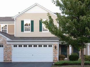 2510 Oak Tree Ln, Plainfield, IL 60586