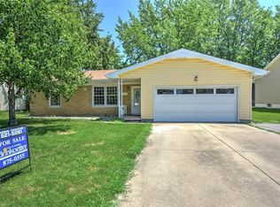 2554 S 34th St, Decatur, IL 62521