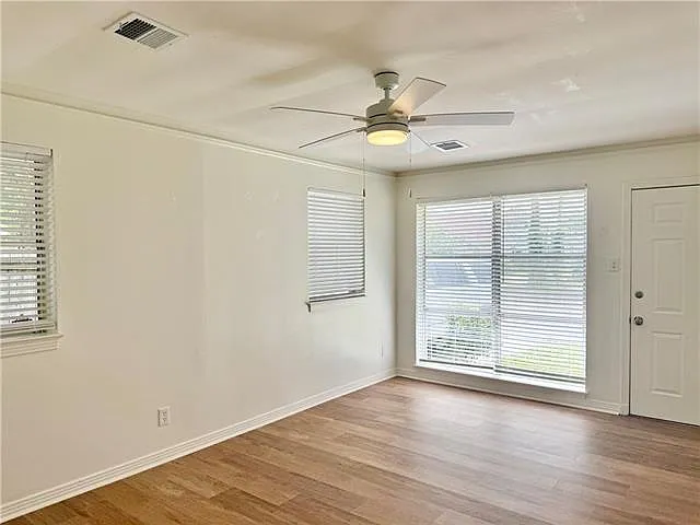 3001 46th St — Photo 5