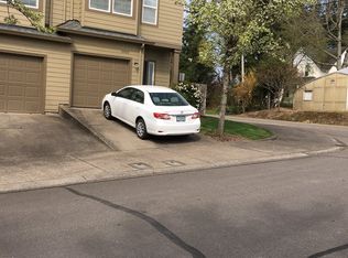 5955 SE 17th Loop, Gresham, OR 97080