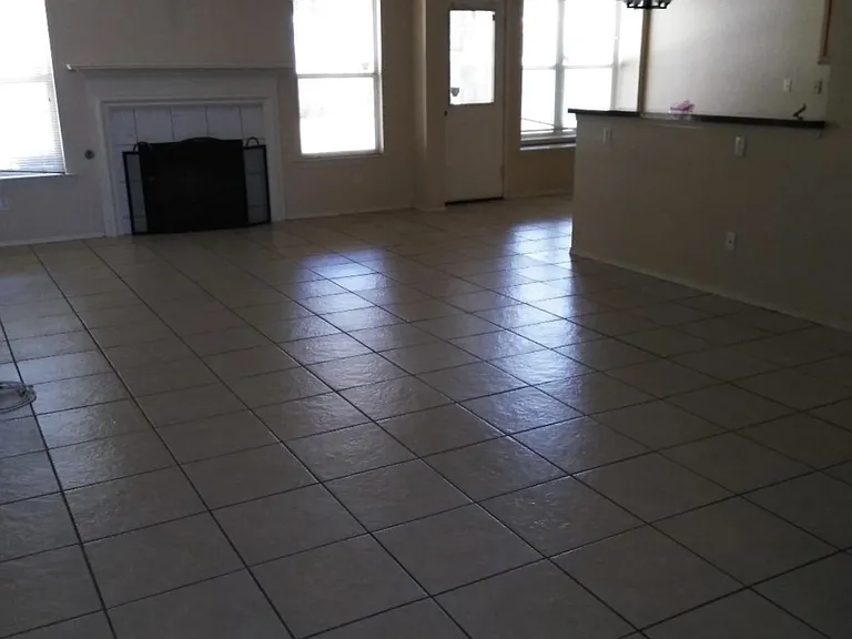 12073 El Greco Cir — Photo 7