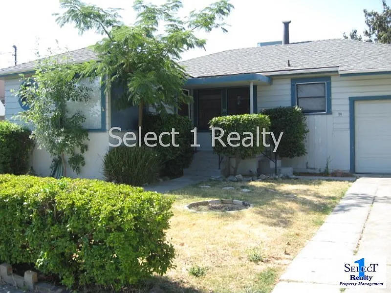 39 Linscheid Dr photo 1