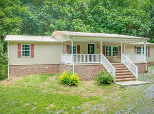 131 Pheasant Hollow Ln, Johnson City, TN 37601