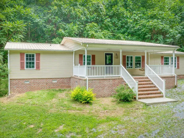 131 Pheasant Hollow Ln, Johnson City, TN 37601