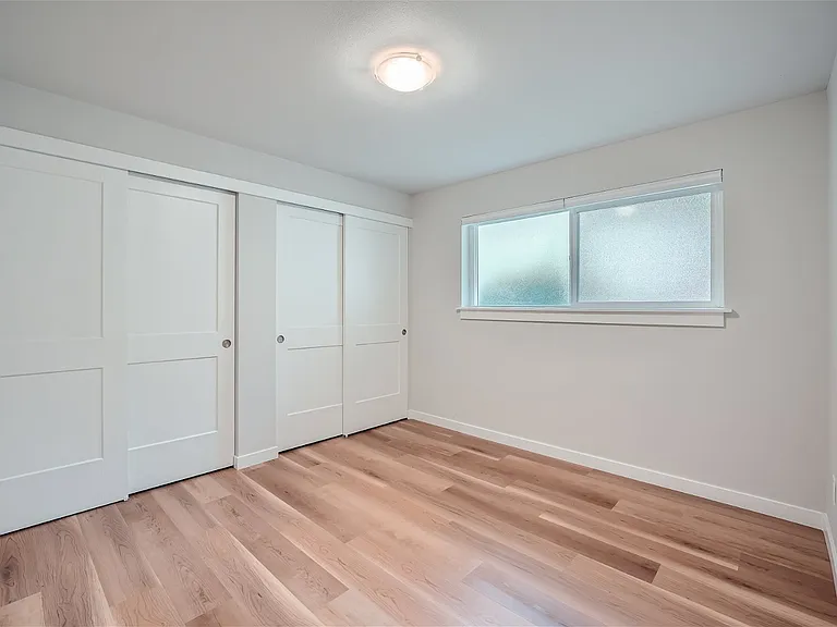 Anne Vista Apartments — Photo 19