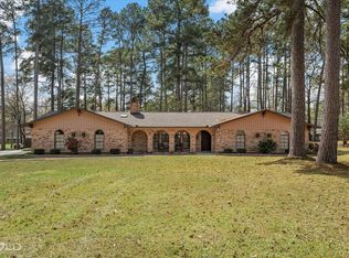 6831 N Park Ln, Shreveport, LA 71107