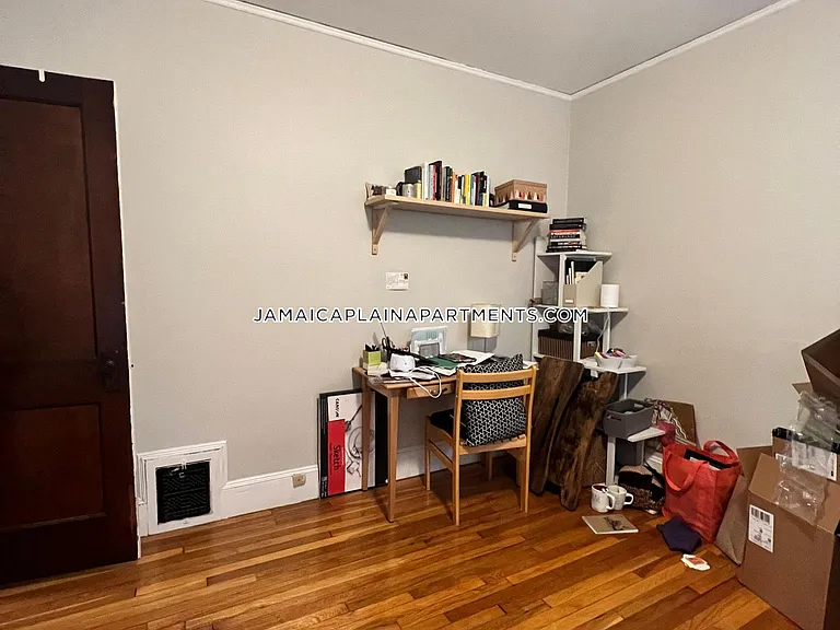 75 Glen Rd #2 — Photo 9