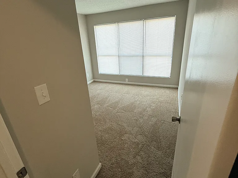 2000 Greens Blvd #38 — Photo 6
