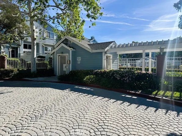 13046 Sycamore Village Dr, Norwalk, CA 90650